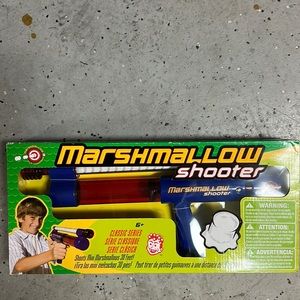 Marshmallow shooter